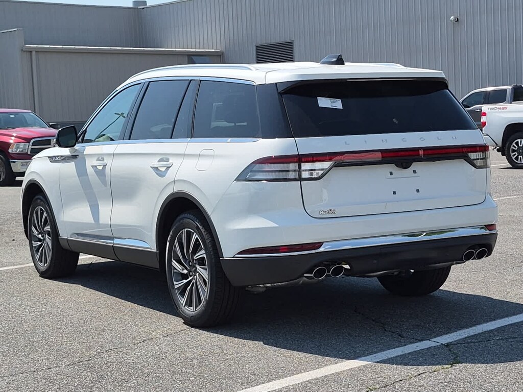 New 2026 Lincoln Aviator Premiere AWD
