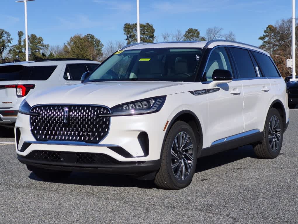 2026 Lincoln Aviator Premiere's photo