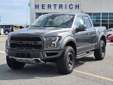 2018 Ford F-150 Raptor 4WD Supercab 5.5 Box Truck SuperCab Styleside