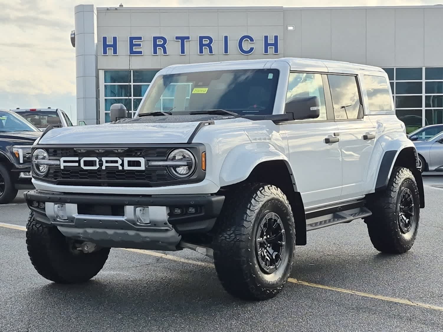 2025 Ford Bronco 4-Door Raptor's photo