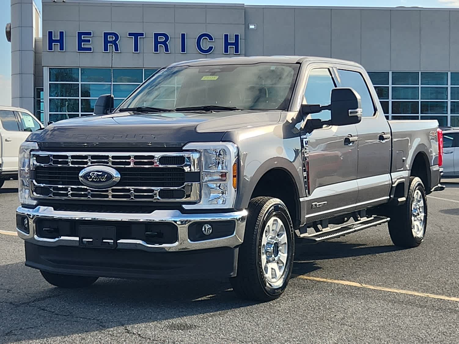 2024 Ford F-250 Super Duty XLT's photo