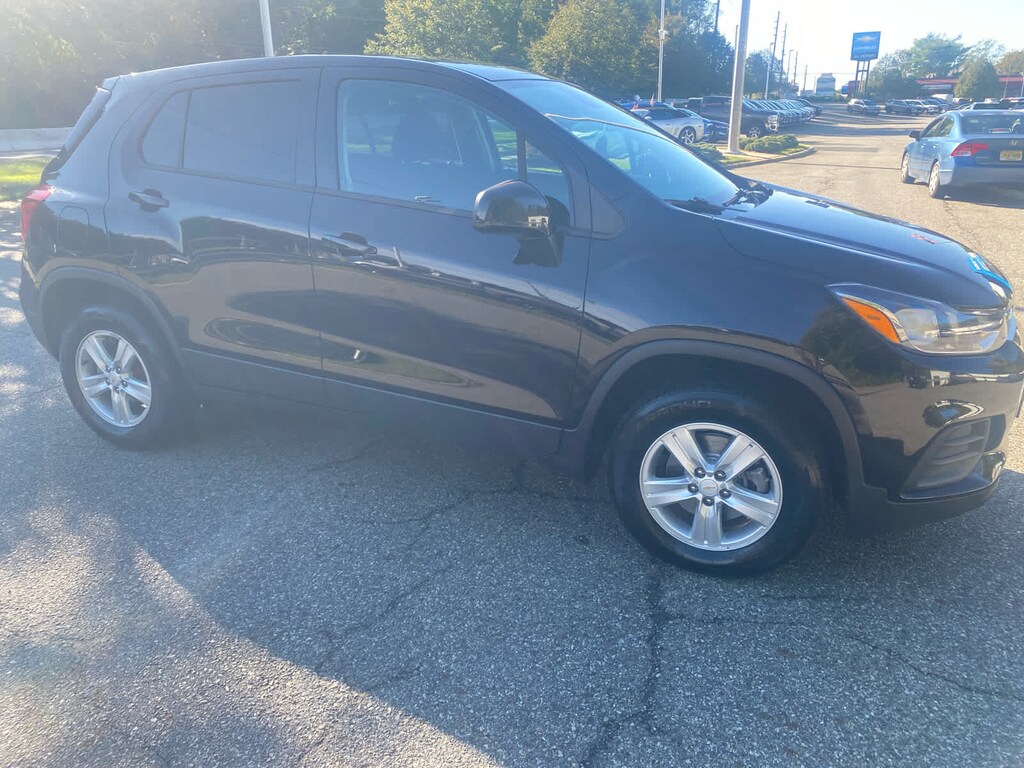 Used 2021 Chevrolet Trax LS SUV