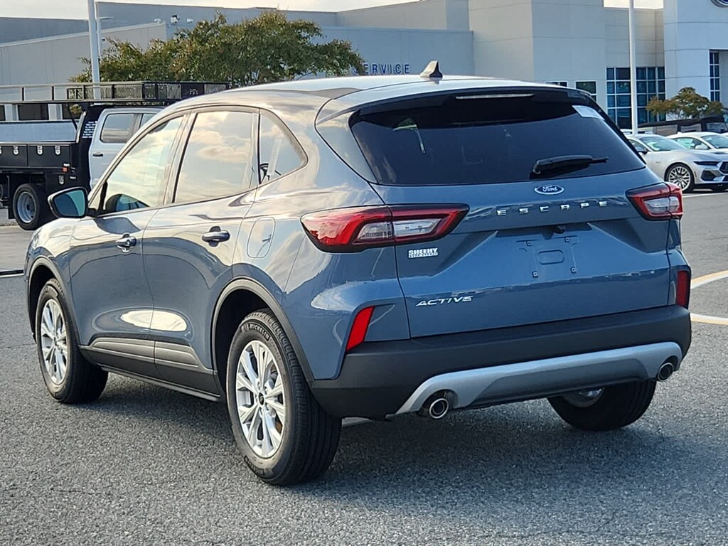 New 2025 Ford Escape Active FWD