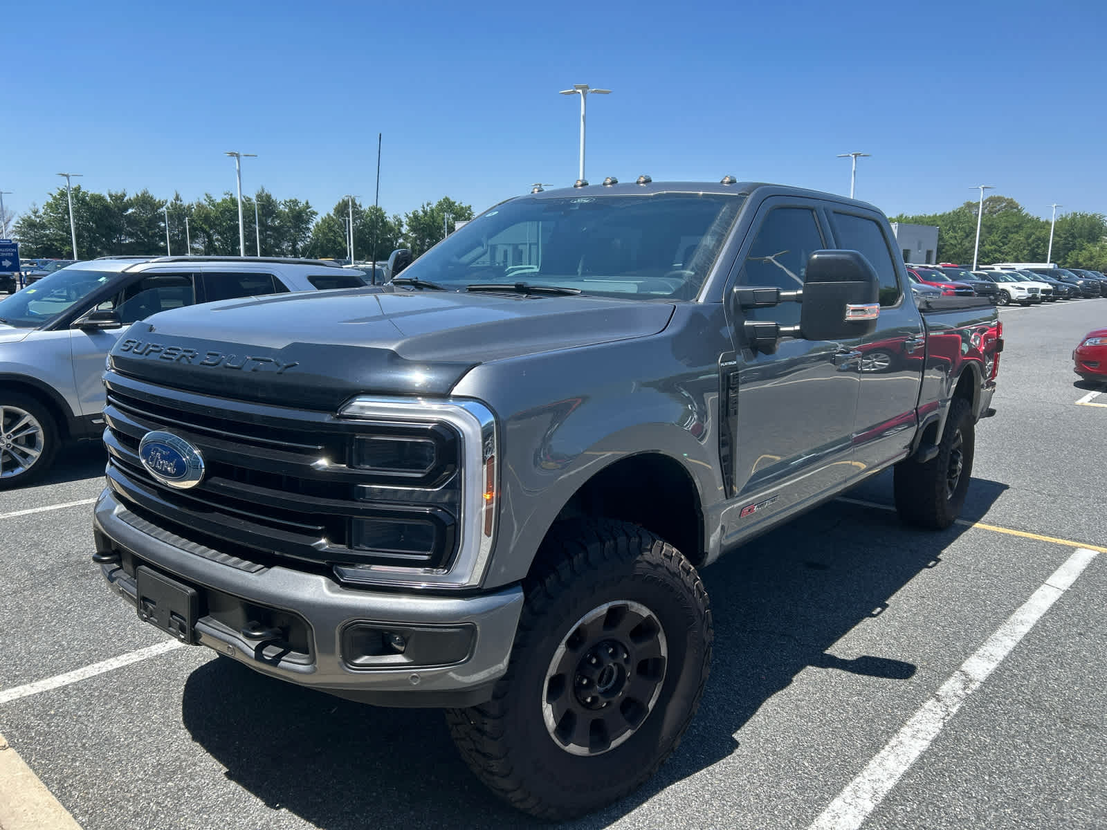 2025 Ford F-350 Platinum 4x4 Crew Cab 6-3/4' Box SRW's photo