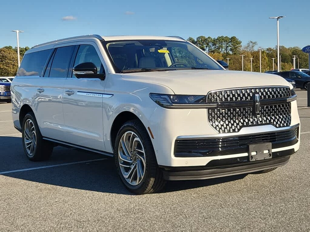 New 2025 Lincoln Navigator L Reserve 4x4
