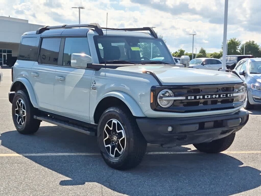 Used 2022 Ford Bronco Outer Banks SUV