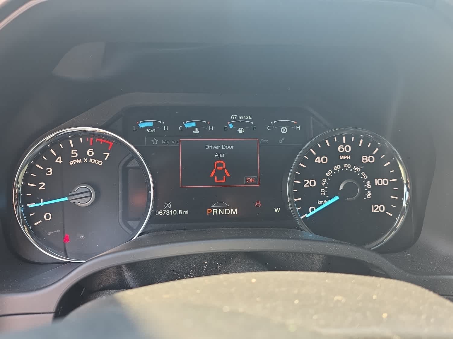 View vehicle photo 6