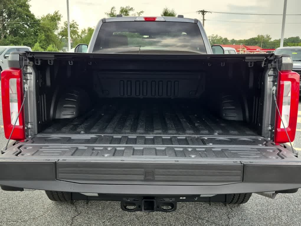 2026 Ford F-350 Super Duty XLT - Photo 17