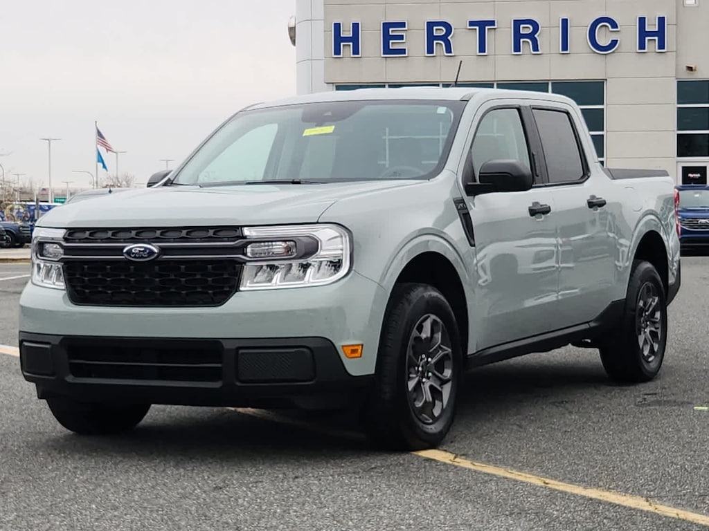 Certified 2023 Ford Maverick XLT FWD Supercrew Truck SuperCrew