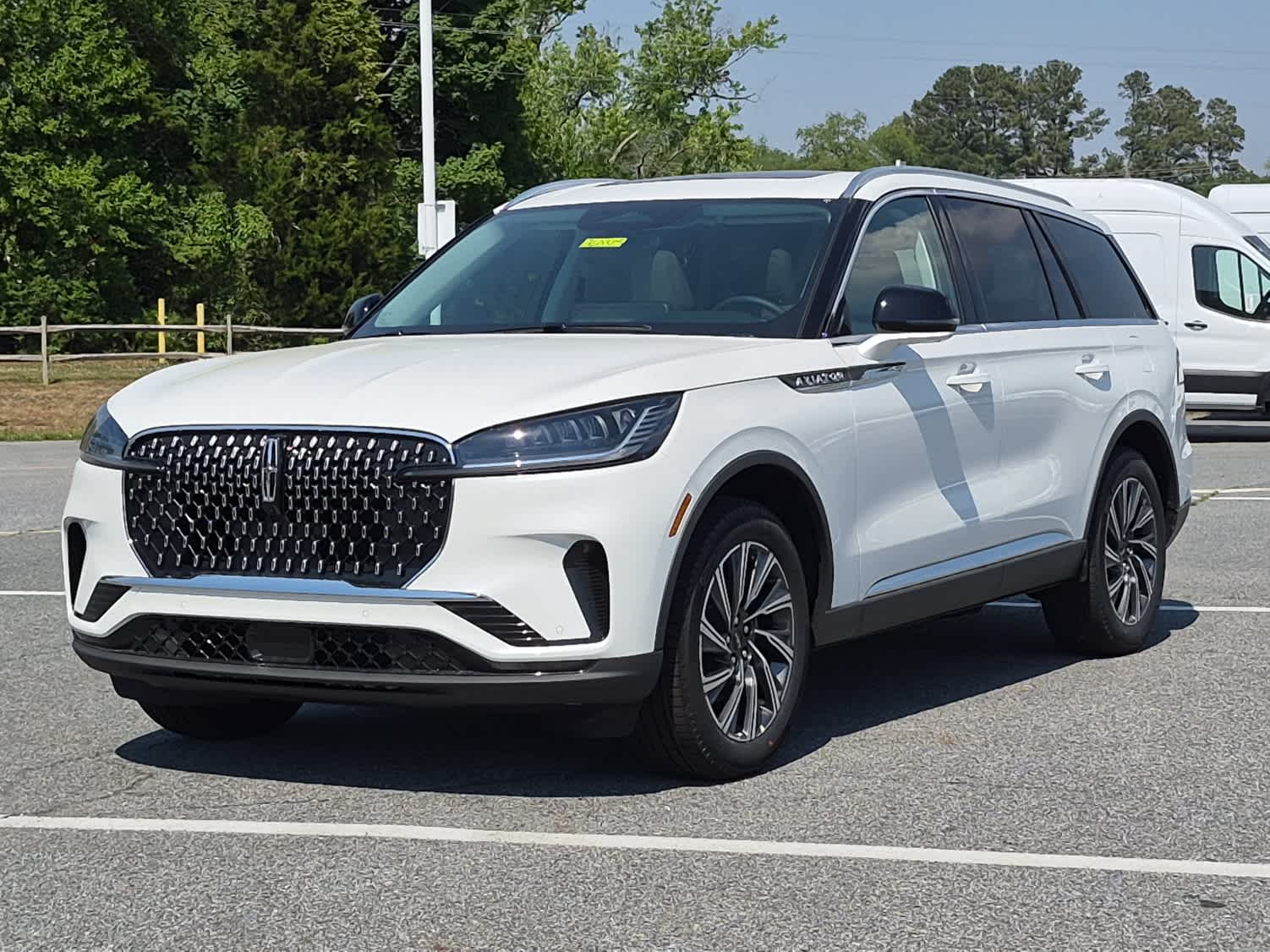2026 Lincoln Aviator Premiere AWD's photo