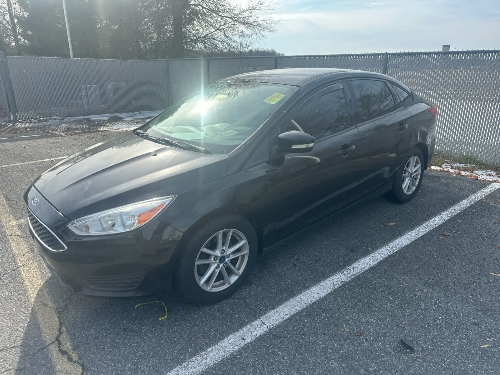 2018 Ford Focus SE's photo