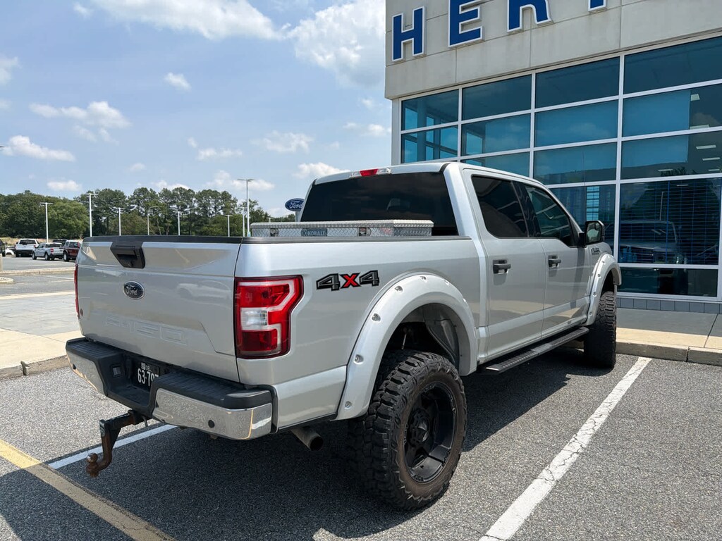 Used 2018 Ford F-150 XLT 4WD Supercrew 5.5 Box Truck SuperCrew Cab