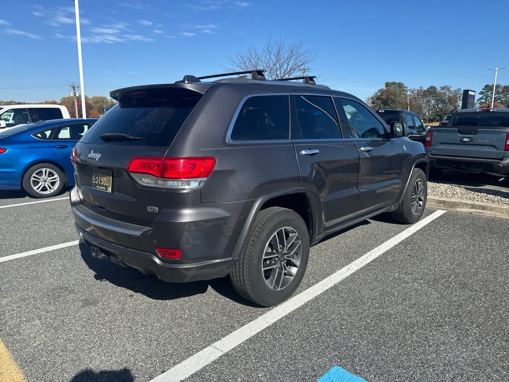 Used 2019 Jeep Grand Cherokee Overland SUV