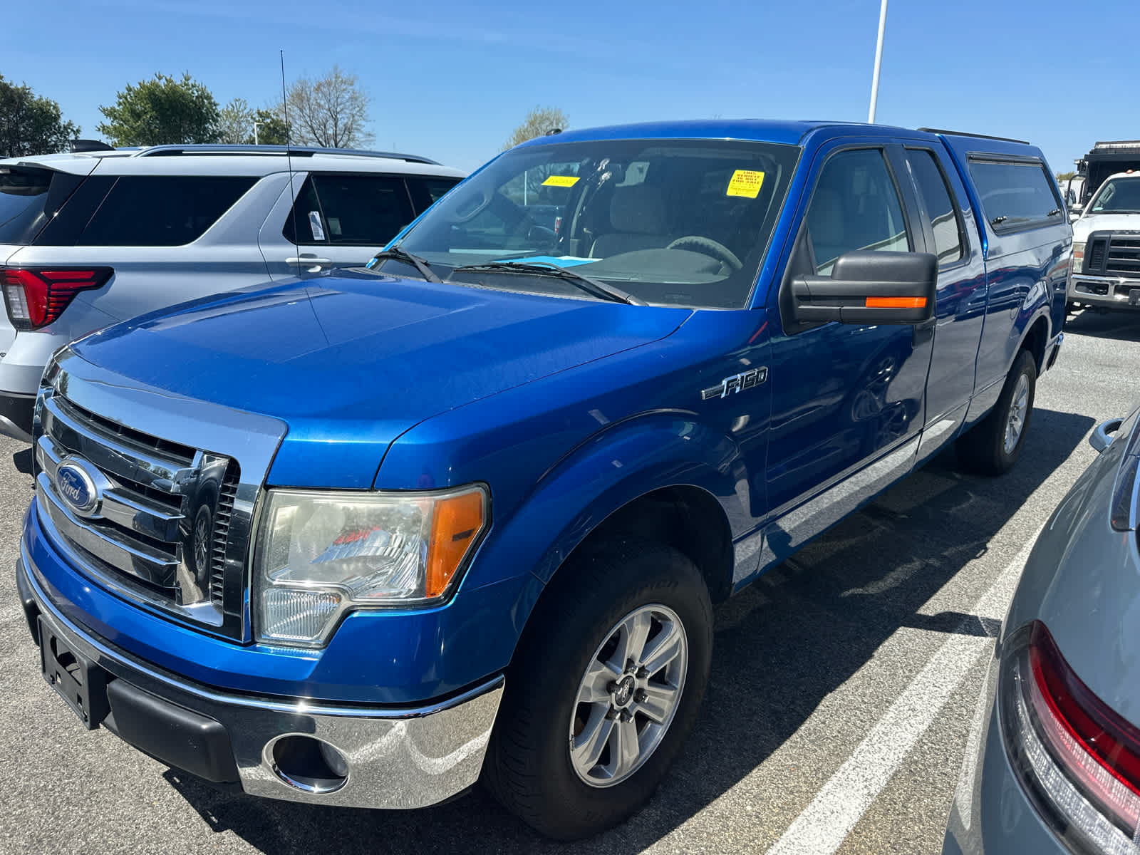 Dark Blue Pearl Metallic 2010 Ford F-150 XLT SuperCab Pickup Truck 4X2 Automatic