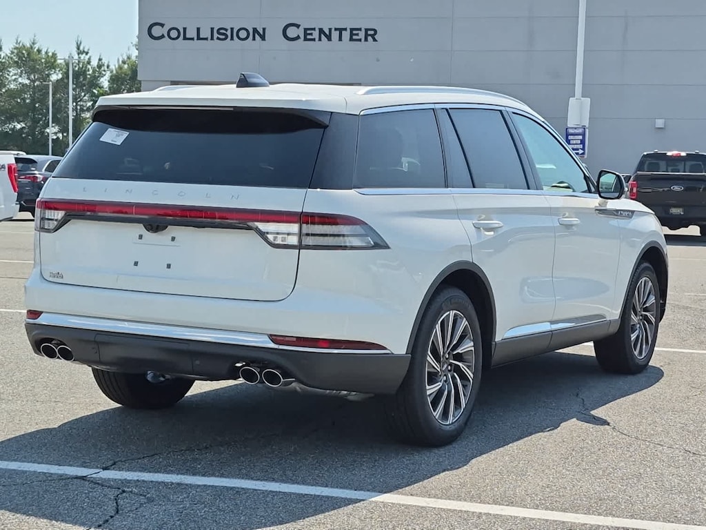 New 2026 Lincoln Aviator Premiere AWD
