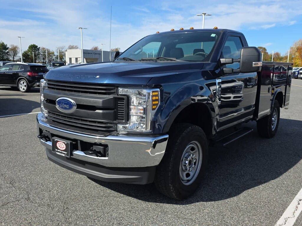 Used 2019 Ford Super Duty F-350 SRW XL 4WD Reg Cab 8 Box Truck Regular Cab