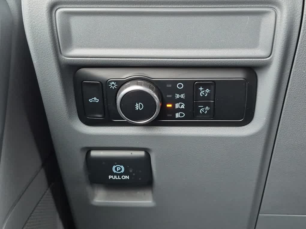2023 Ford F-150 XLT - Photo 17