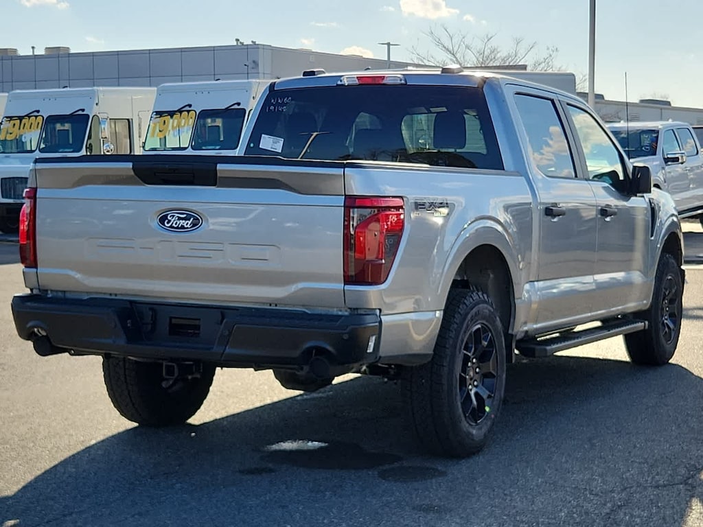 New 2025 Ford F-150 STX 4WD Supercrew 5.5 Box 4WD SuperCrew 5.5 Box