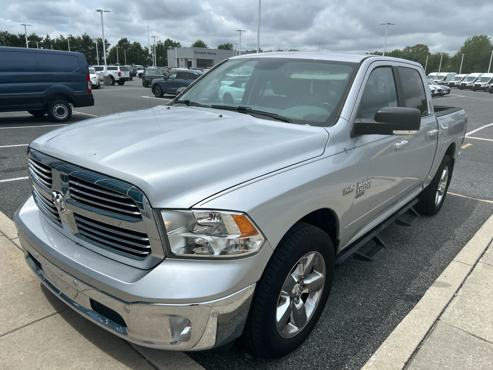 2019 RAM 1500 Classic Big Horn 4x4 Crew Cab 5'7's photo