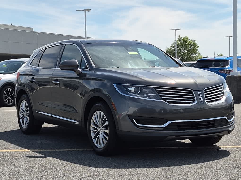 Used 2018 Lincoln MKX Select with VIN 2LMPJ6KR9JBL41665 for sale in Milford, DE