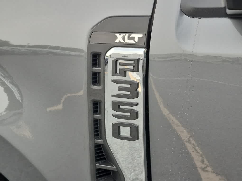 2026 Ford F-350 Super Duty XLT - Photo 19