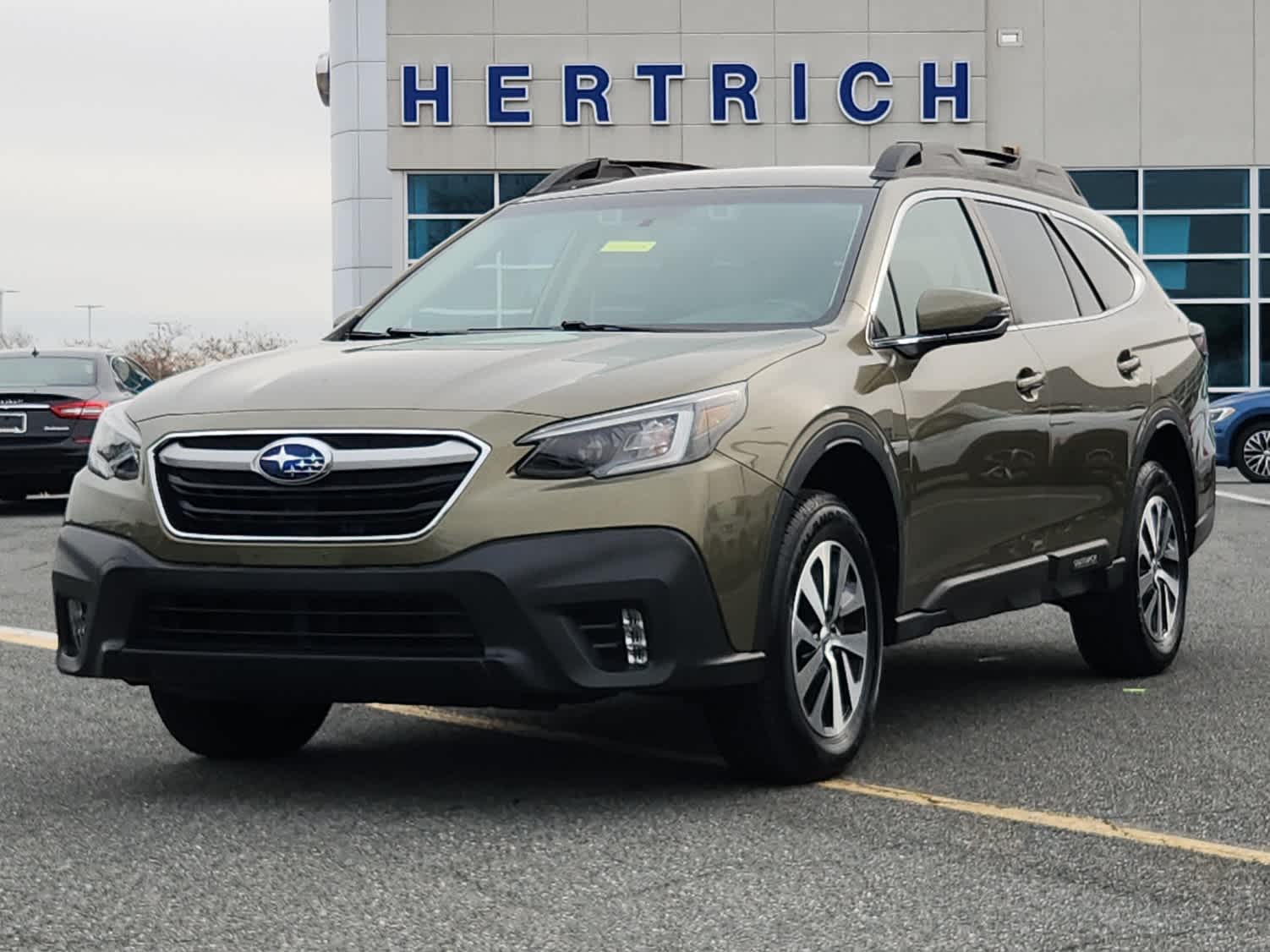 2020 Subaru Outback Premium's photo
