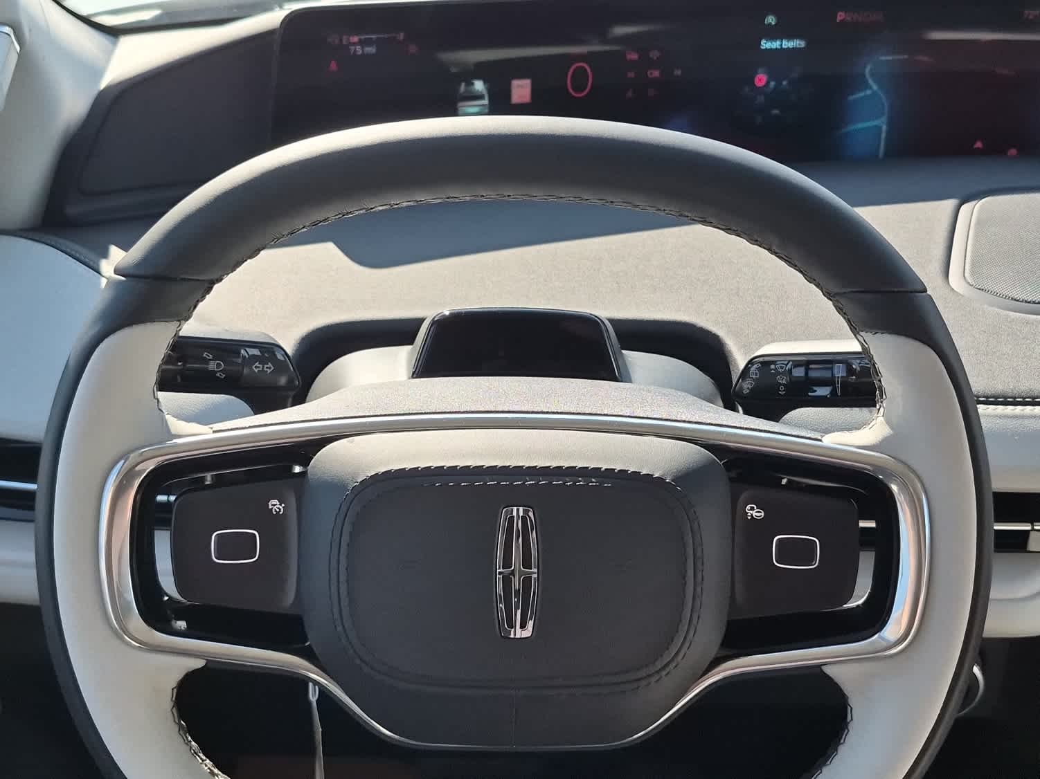 2026 Lincoln Navigator Premiere L - Photo 16