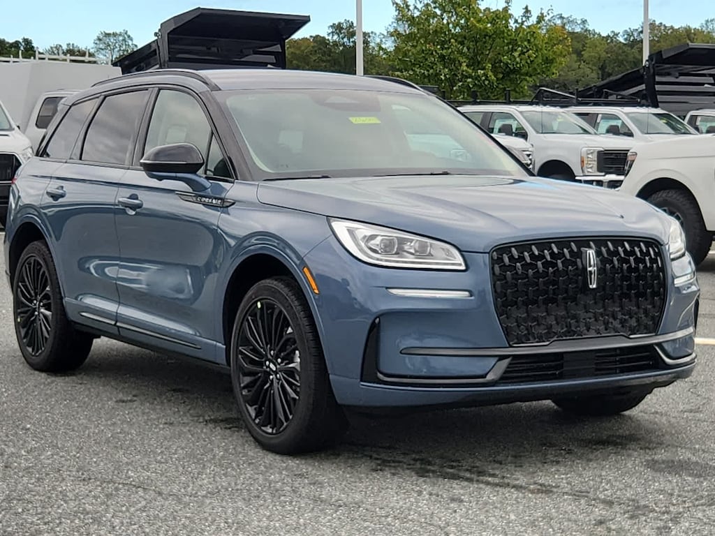 New 2026 Lincoln Corsair Reserve AWD