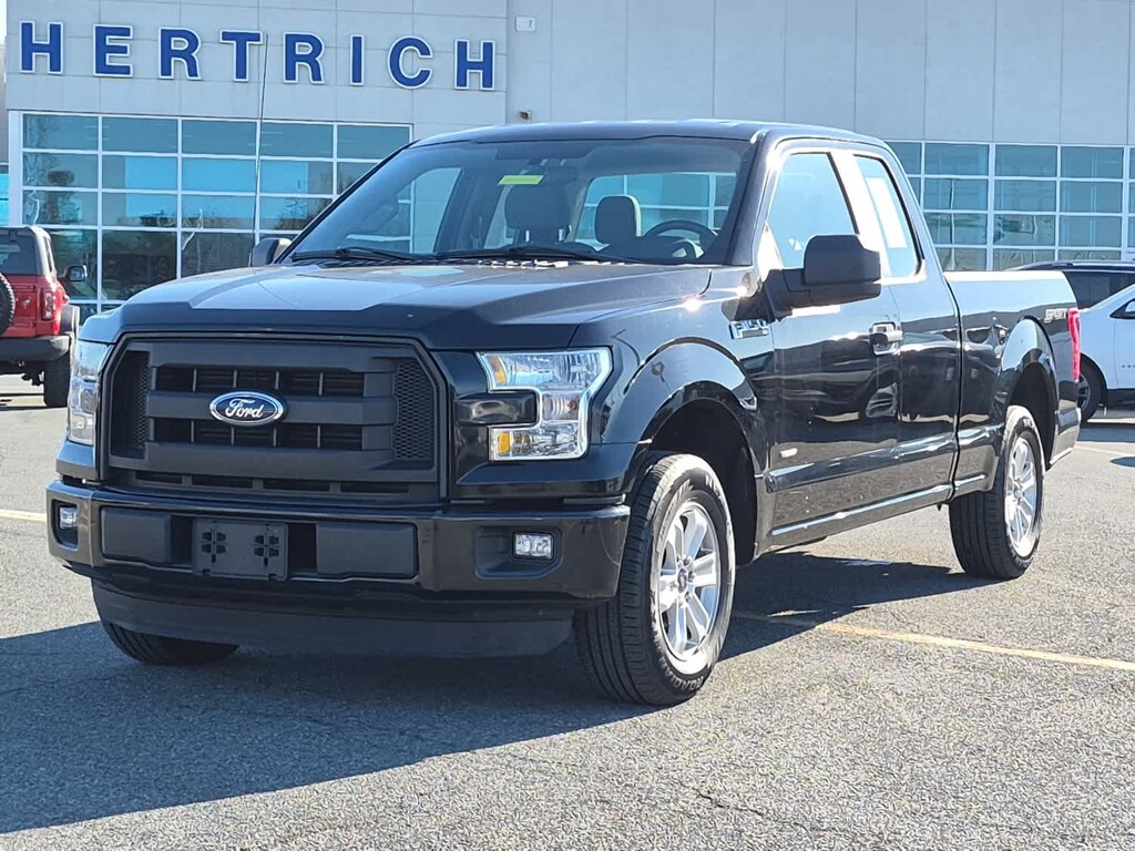 Used 2016 Ford F-150 XL 2WD Supercab 145