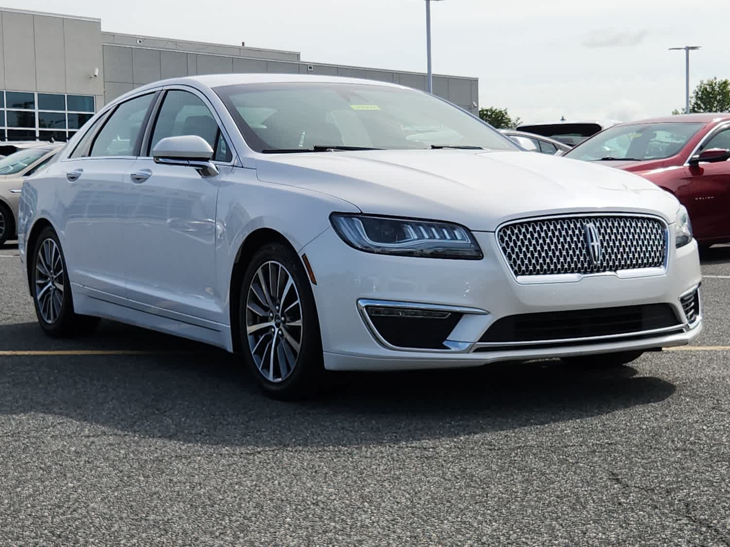 Used 2020 Lincoln MKZ Base/Premiere with VIN 3LN6L5B9XLR618842 for sale in Milford, DE