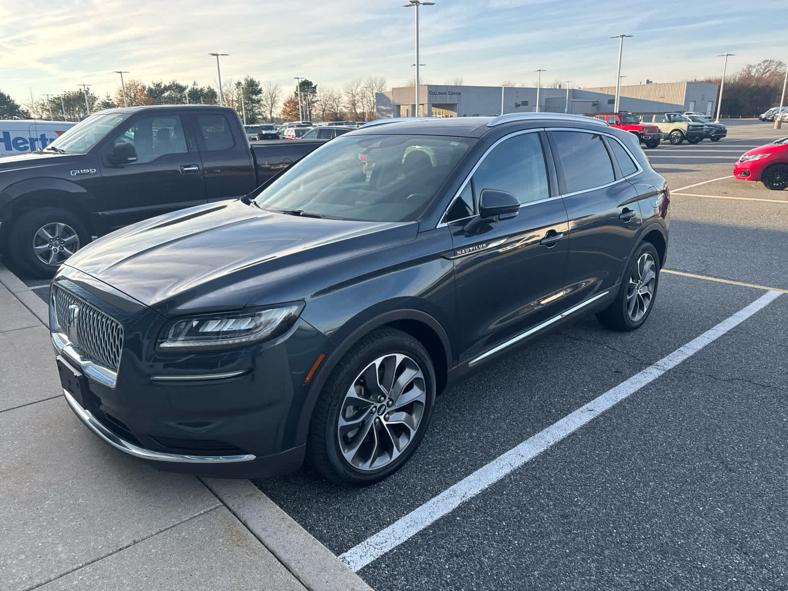 2022 Lincoln Nautilus Reserve's photo