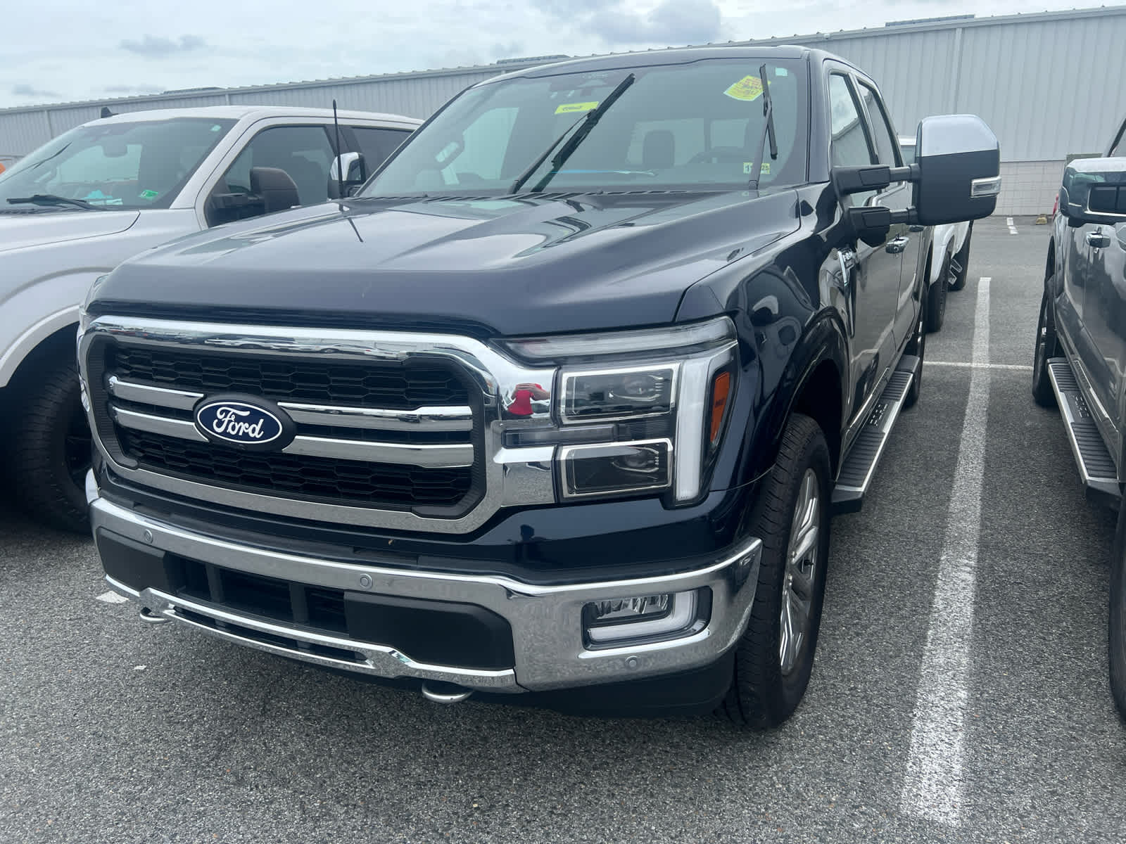 2024 Ford F-150 Lariat 4x4 SuperCrew 5-1/2 Box's photo