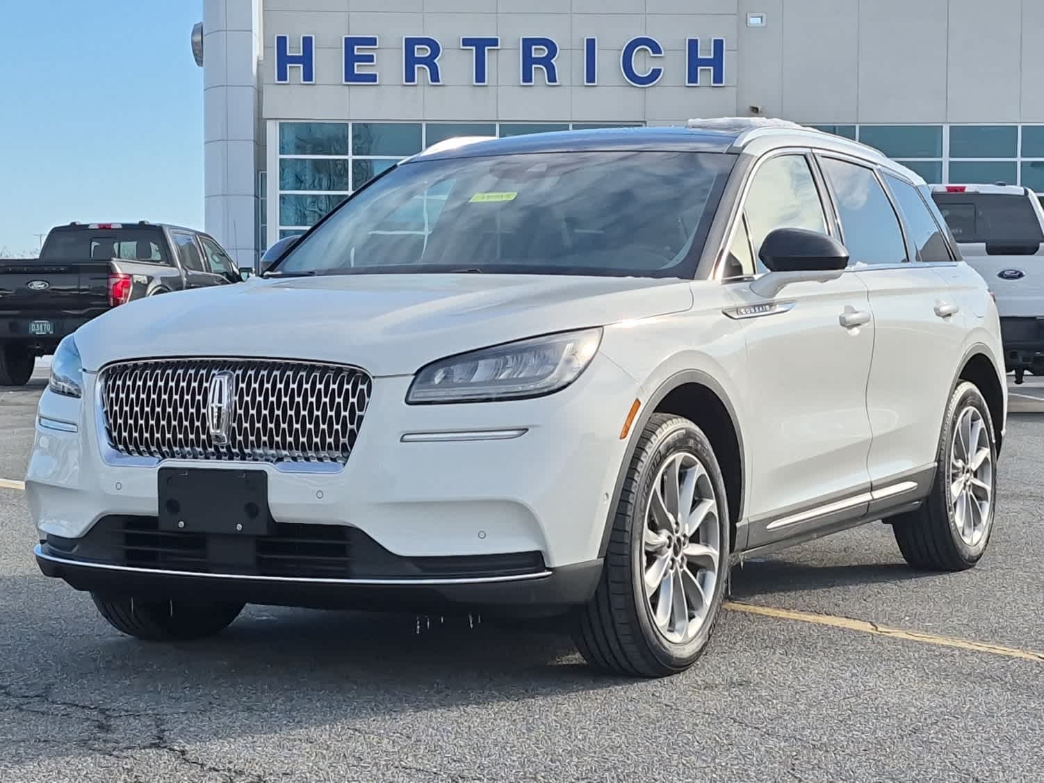 2022 Lincoln Corsair Base