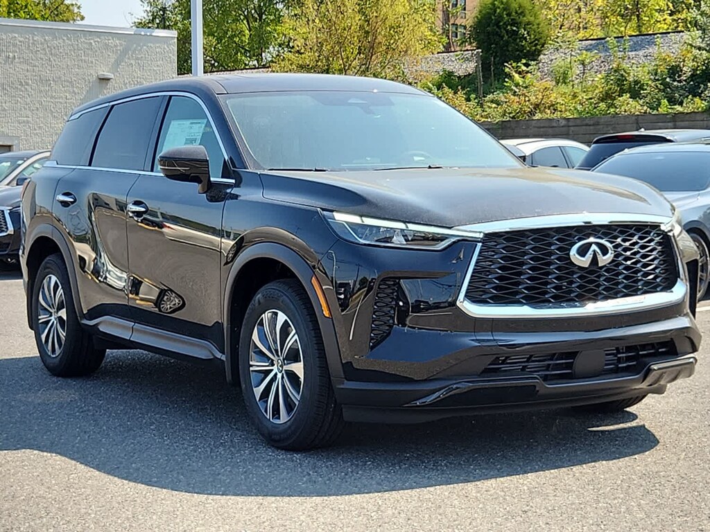 New 2025 INFINITI QX60 PURE SUV
