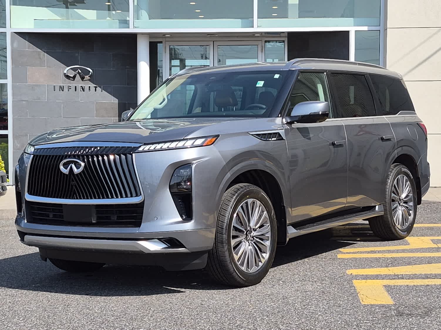 Dynamic Metal 2026 INFINITI QX80 Luxe 4WD SUV / Crossover All-Wheel Drive Automatic