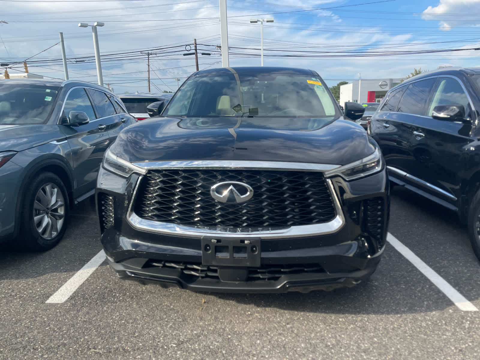 2023 Infiniti QX60 Pure AWD photo 2