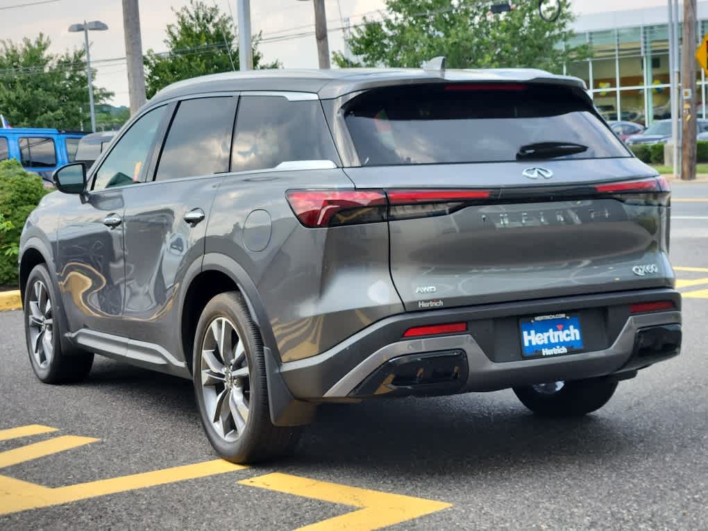 2024 Infiniti QX60 Luxe AWD photo 4