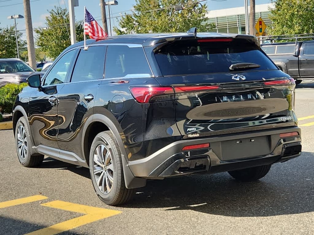 Used 2023 INFINITI QX60 Pure AWD