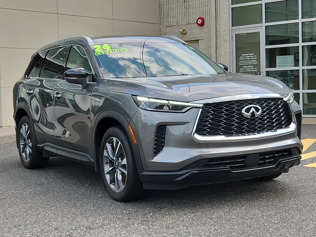 2024 Infiniti QX60 Luxe AWD photo 2