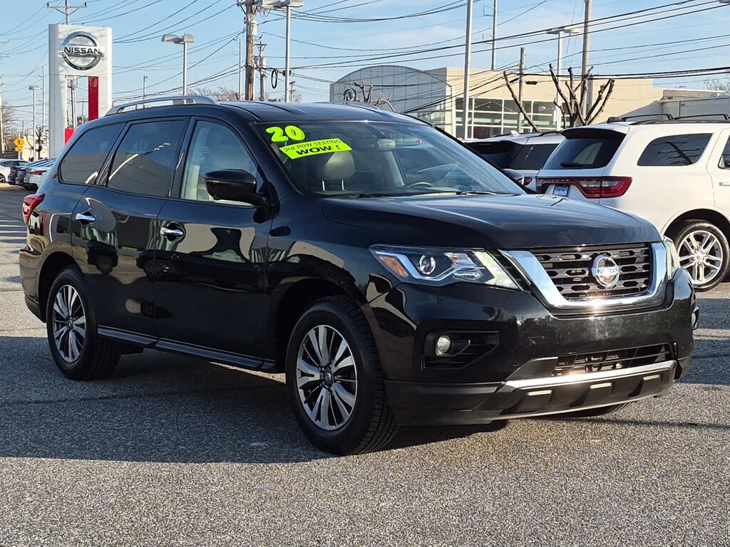 Used 2020 Nissan Pathfinder SL 4x4