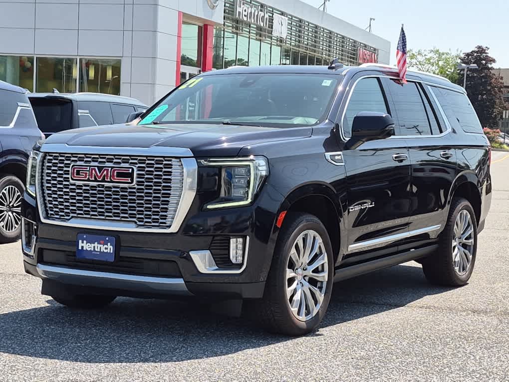 Midnight Blue Metallic 2021 GMC Yukon SUV / Crossover Four-Wheel Drive Automatic
