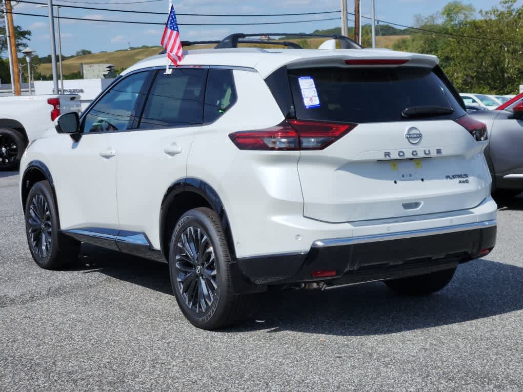 2026 Nissan Rogue Platinum photo 4