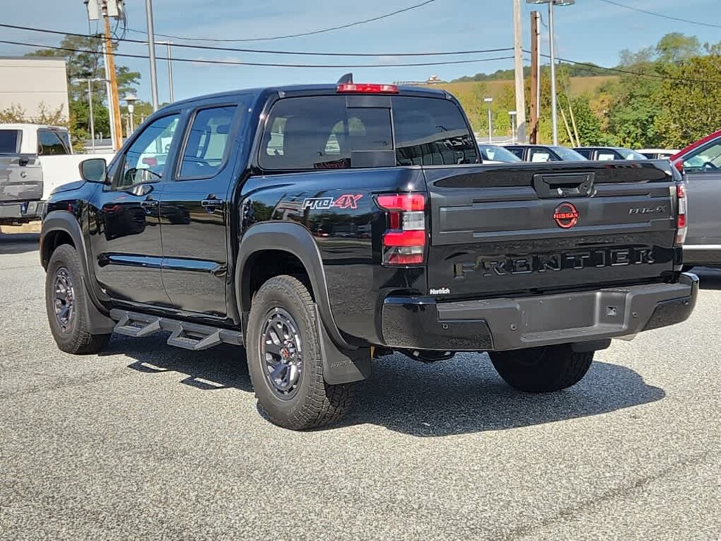 New 2025 Nissan Frontier PRO-4X Truck Crew Cab