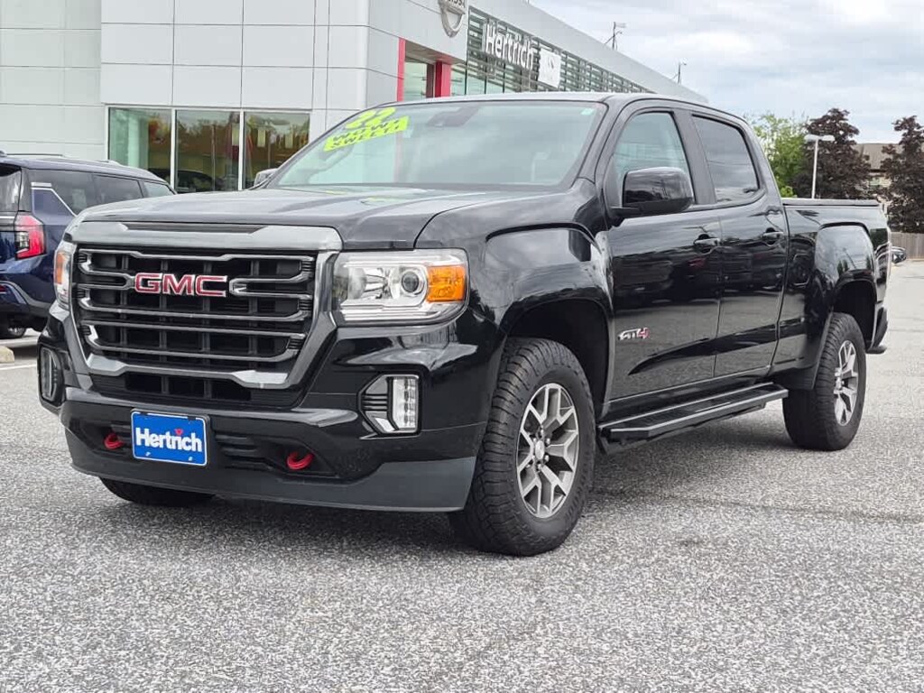Used 2022 GMC Canyon 4WD AT4 w/Cloth Crew Cab 141 Crew Cab 141