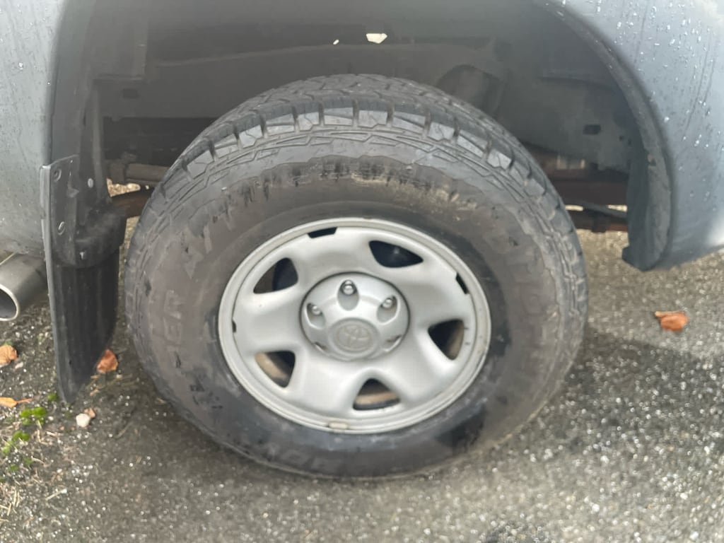 Used 2012 Toyota Tacoma Prerunner 2WD Double Cab I4 AT 2WD Double Cab I4 AT