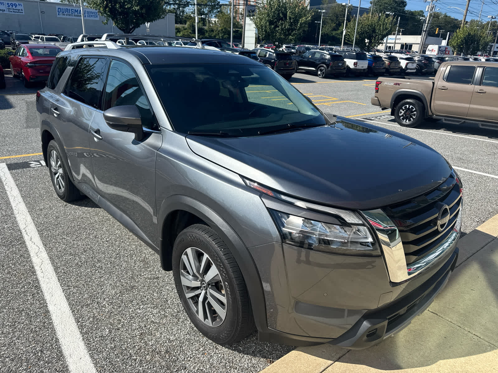 2024 Nissan Pathfinder SL 4WD