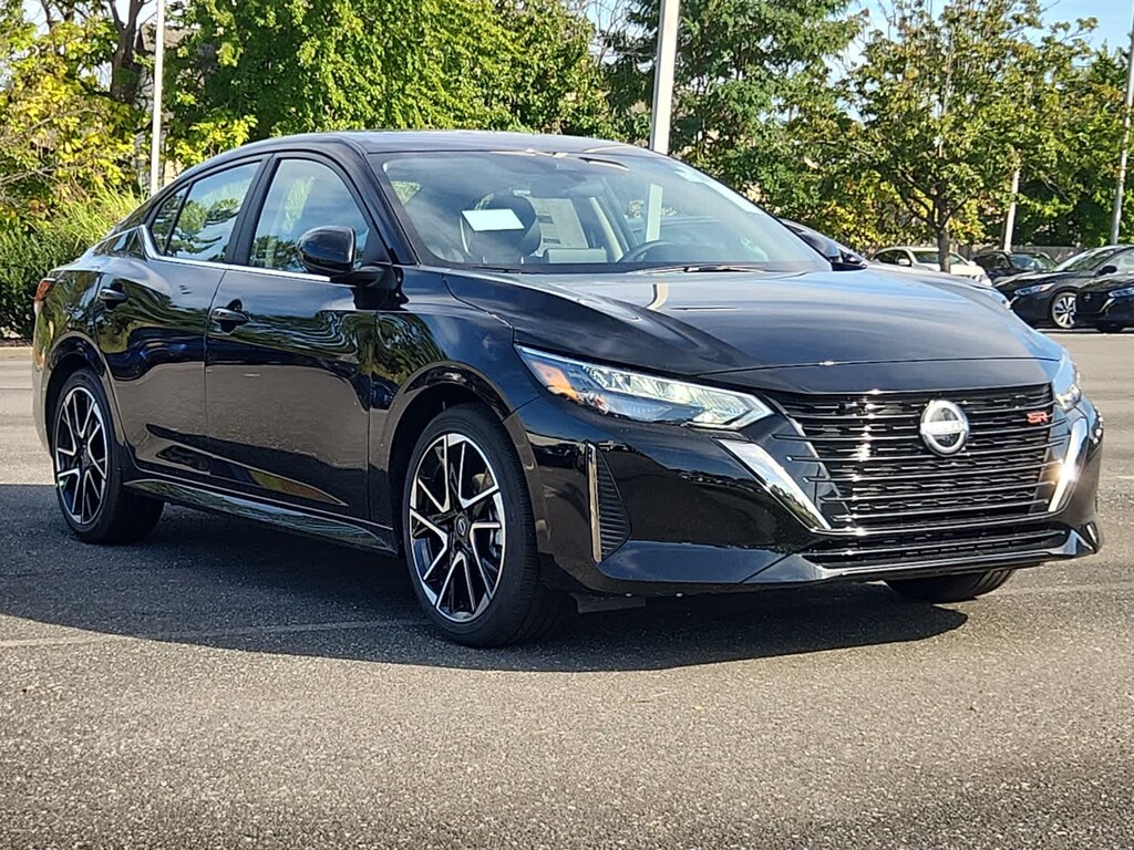 Certified 2025 Nissan Sentra SR CVT