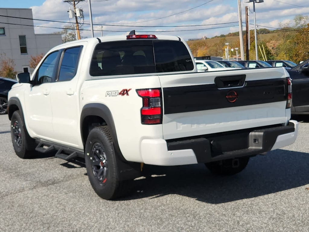 New 2026 Nissan Frontier PRO-4X Truck Crew Cab