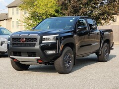 2025 Nissan Frontier PRO-4X Truck Crew Cab