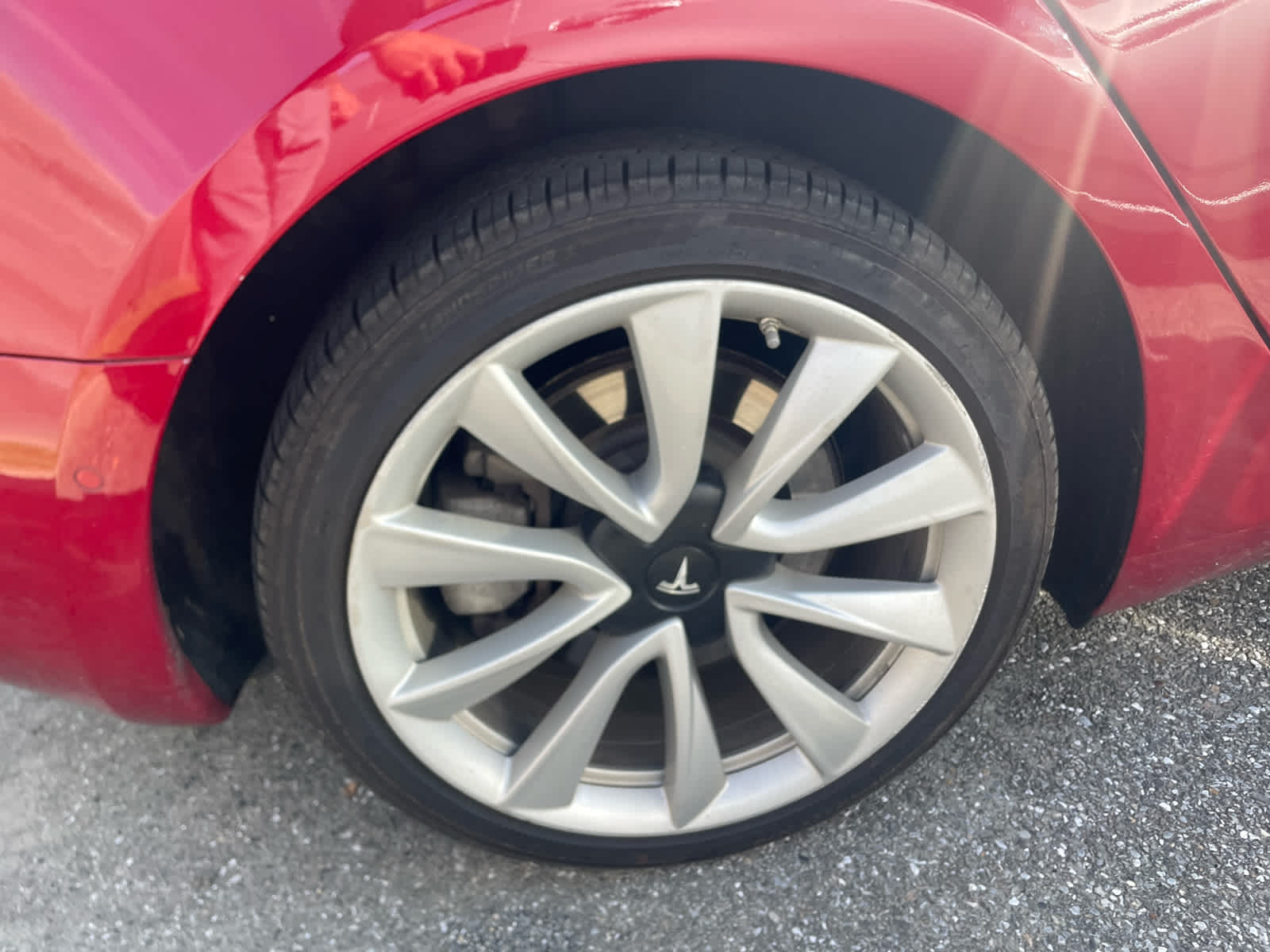 2019 Tesla Model 3 Long Range photo 4